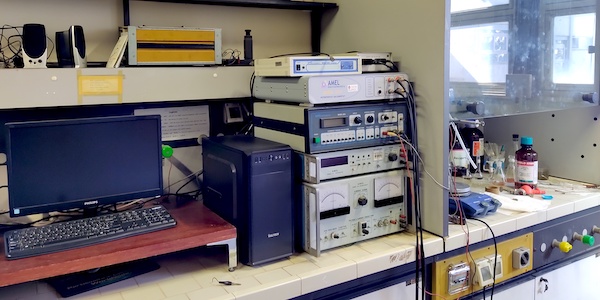 AMEL Multifunctional Electrochemical System