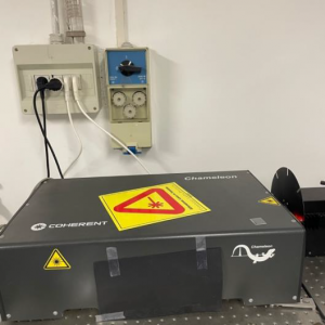 Laser al fs accordabile tra 680nm e 1080nm, Chameleon Ultra II, Coherent.