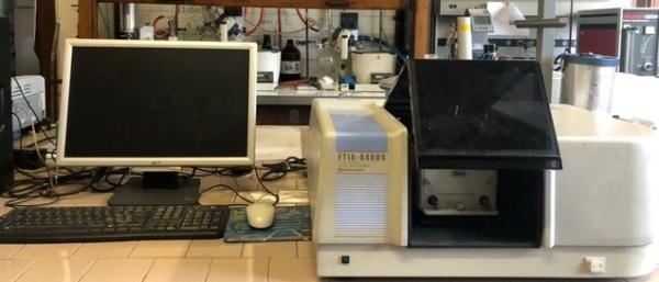 shimadzu FTIR 8400 