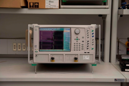 Vector Network Analyzer (VNA)