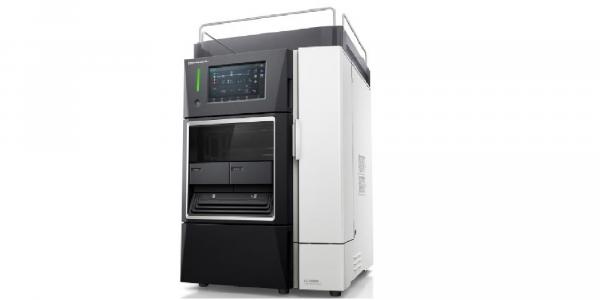 HPLC con detector PDA  interfacciato ad un rivelatore a spettrometria di massa
