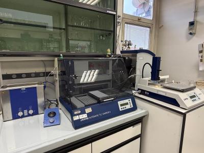 Autocampionatore per HPTLC ed applicatore automatico per HPTLC Autocampionatore per HPTLC ed applicatore automatico per HPTLC